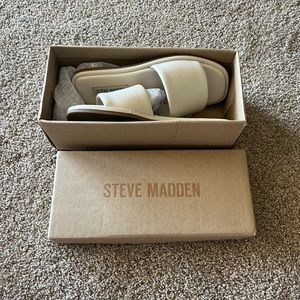 Brand-new inbox Steve Madden shoes, never worn